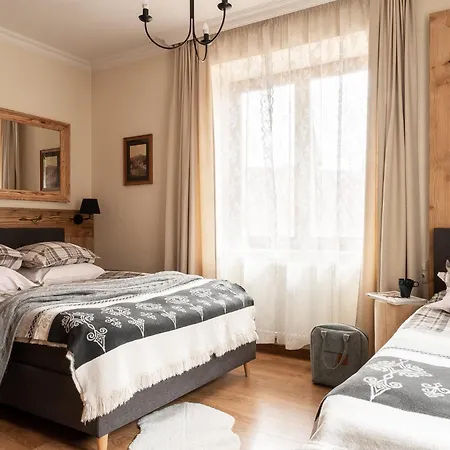 Kwatera prywatna Arkady 2 *