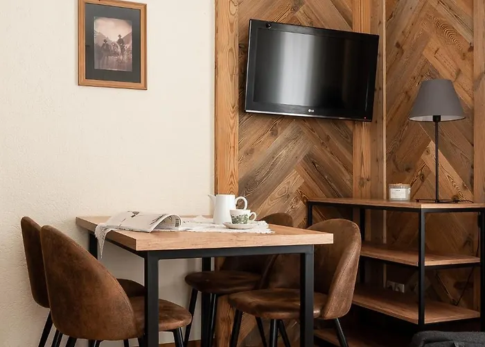 Arkady 2 Δωμάτια σε οικογενειακή κατοικία